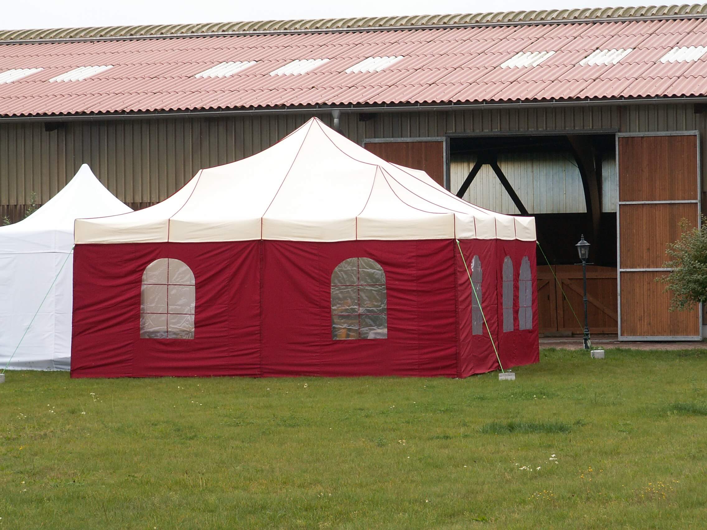 Faltzelt Verkauf in beige-p03 Seiten mit Rundbogenfenster