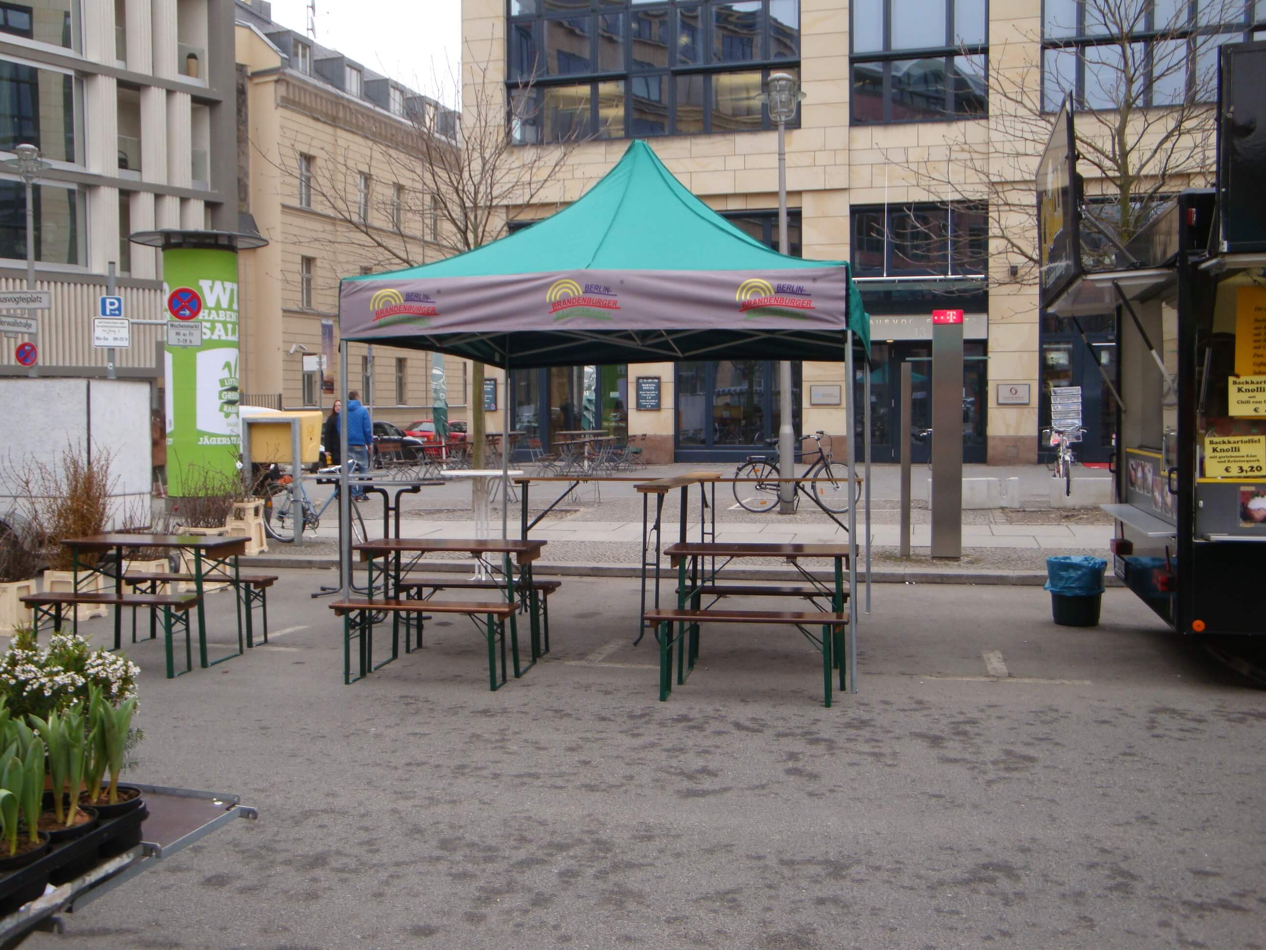 Faltzelt Verkauf Beplanung in gruen-p12