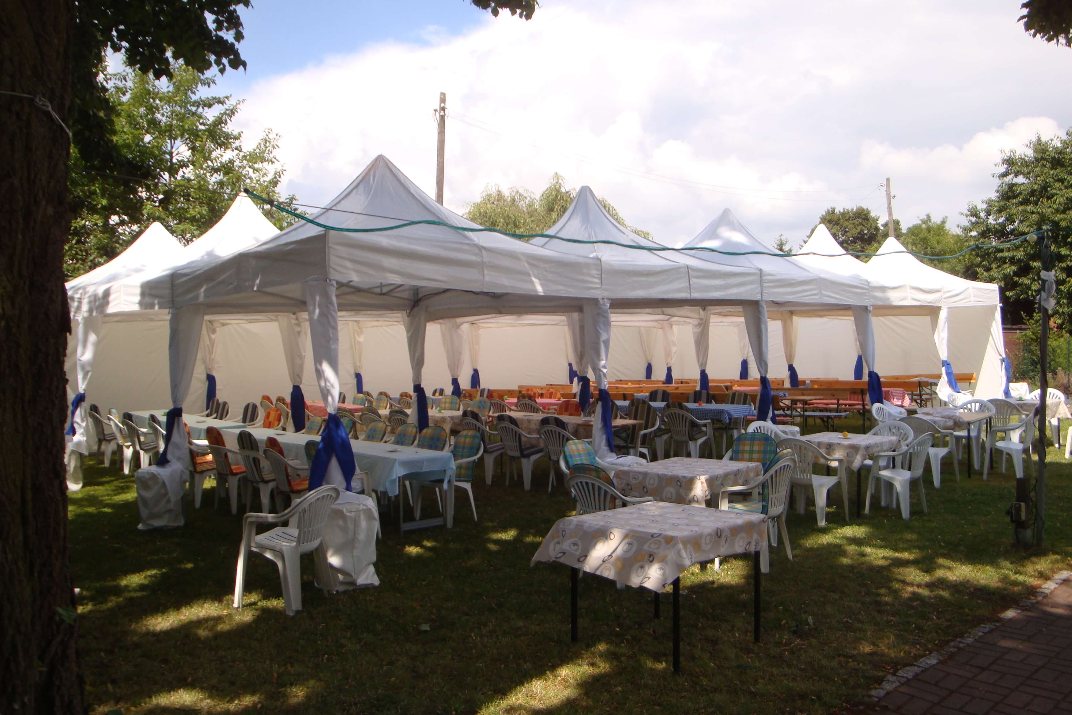 Faltzelt Vermietung Vereinsfeier